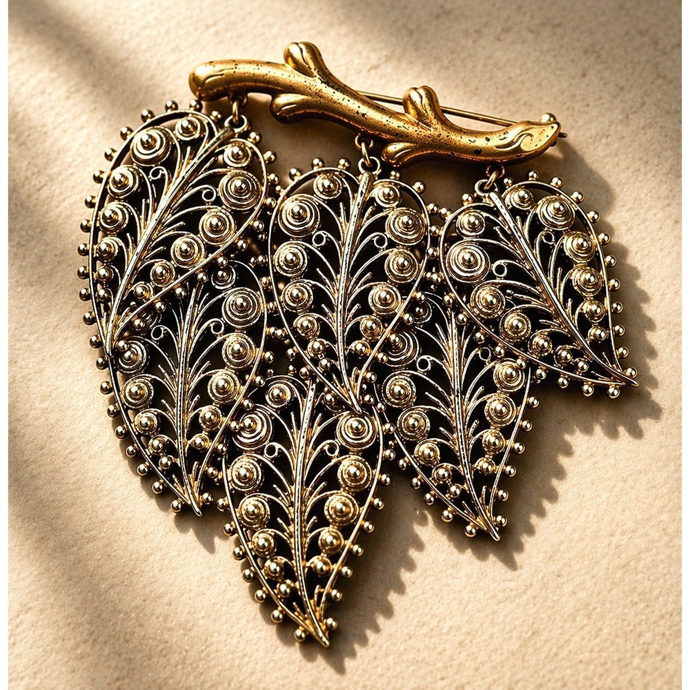 Vintage‎ Filigree Dangle Leaf Brooch Statement Nature Gold & Silver Tone Ornate